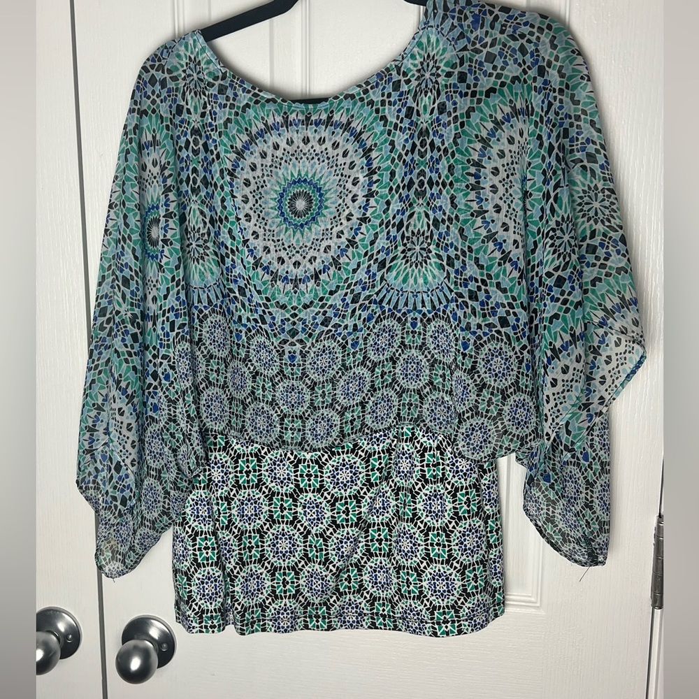 Ruby Rd Beautiful and Unique Blouse - Picture 4 of 5